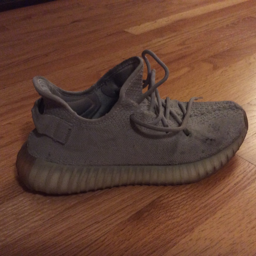 IN STOCK Adidas Yeezy Boost 350 V2 Sesame Mens Size US Size 10 100%…